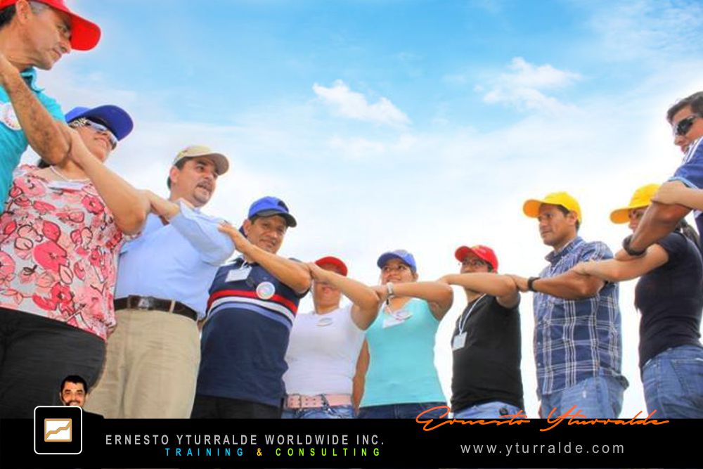 Team Building El Salvador | Actividades vivenciales para fortalecer relaciones y sinergia entre colaboradores