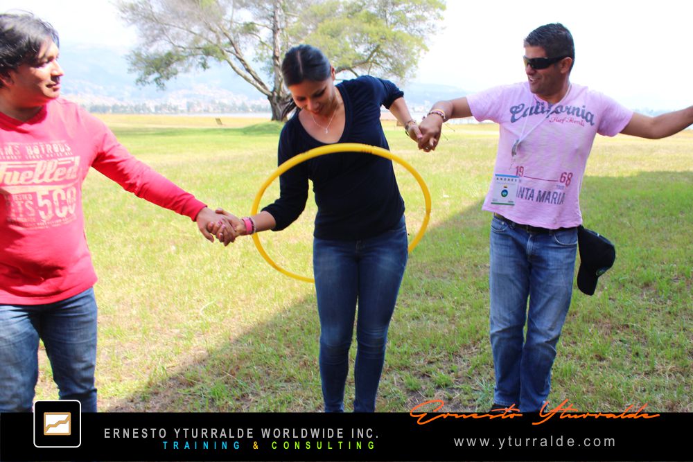 Team Building El Salvador | Taller de trabajo en equipo orientado a resultados y accountability
