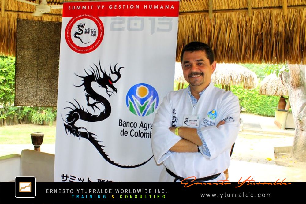 Team Building El Salvador | Taller de integración corporativa con enfoque en confianza y comunicación efectiva